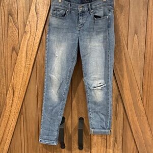 Lucky Brand Light Wash distressed Denim Jeans size 4/27 Charlie skinny